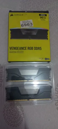 Memoria ddr5 é ddr3 
