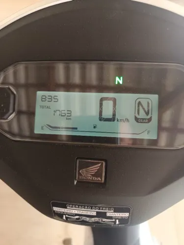 Moto nova sem detalhes!