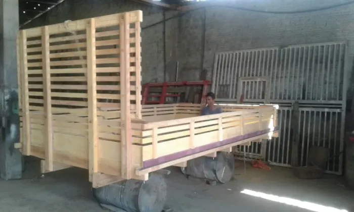 Fábrica de Carroceria - Vende Carroceria Nova 3,15 x 1,95m para Kia HR