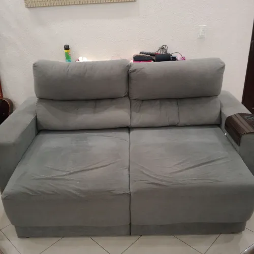 Sofá retrátil de 3 lugares