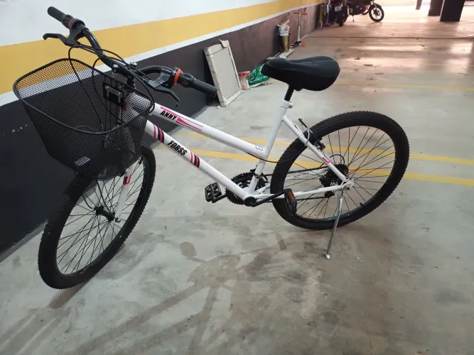 Bicicleta Forss Aro 26 - 18v Branca
