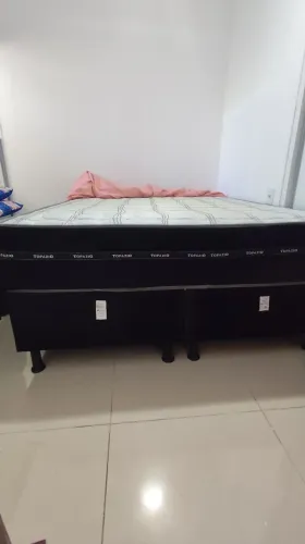 Cama Casal Grande Otima