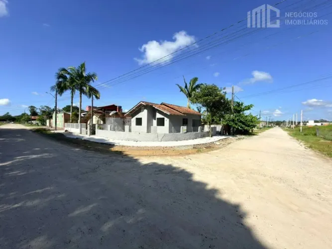 Duas casas sobre um terreno de esquina | Pinheiros - BBS