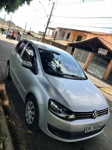 Volkswagen Fox 1.0 MI Total Flex 8V 5P 2011