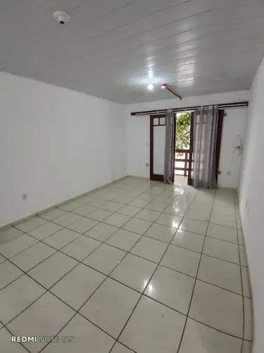 Locação Anual apartamento 2 quartos no Campeche