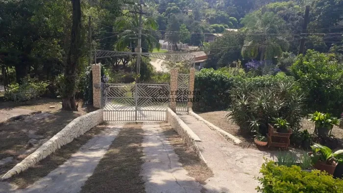 Sítio à venda, 3300 m² por R$ 1.380.000,00 - Condomínio Lagoinha - Jacareí/SP