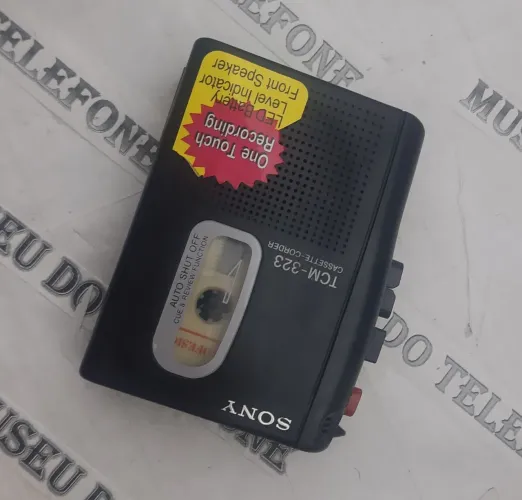 Toca fita gravador Sony RELIQUIA ANOS 80 original funcionando 