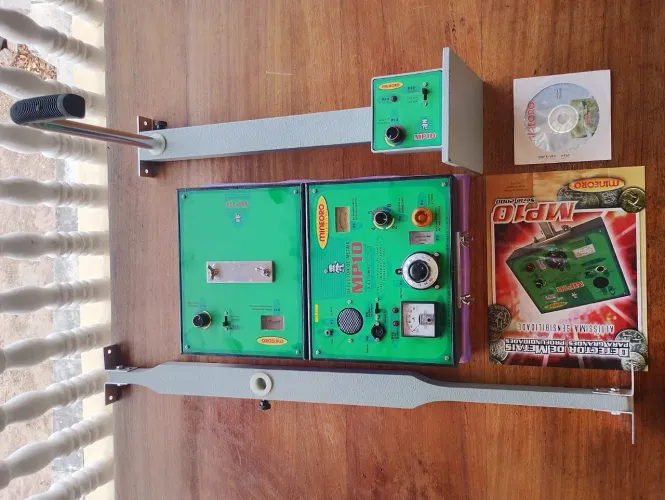 Detector Mineoro MP10.
