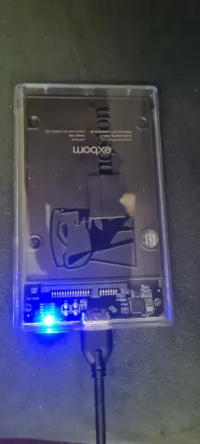 SSD Disco Sólido Kingston Sa400s37/ 960GB, com Windows 10 instalado.