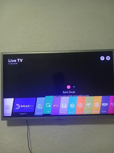 TV Smart LG de 32 polegadas