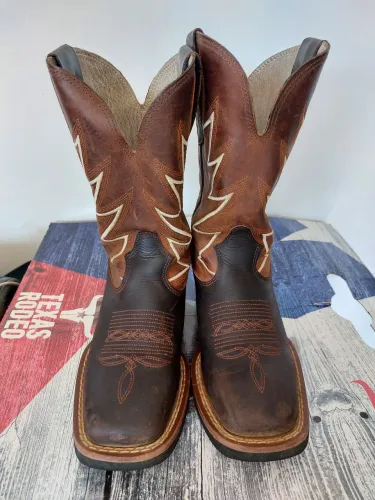 Bota masculina numero 34