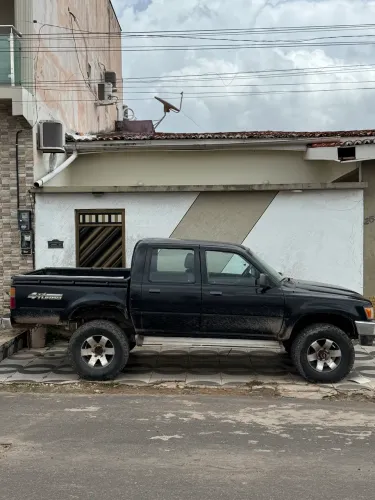 Toyota Hilux CD SR5 4X4 2.8 Diesel 2001