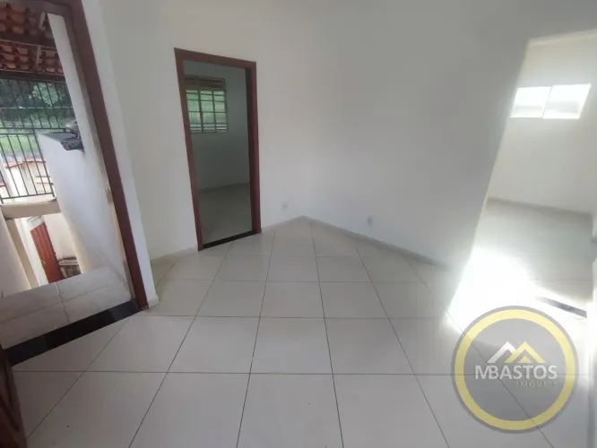 Casa para alugar em BH - Bairro Minas Brasil: 100m², 2 quartos, 1 suíte, 2 banheiros, por