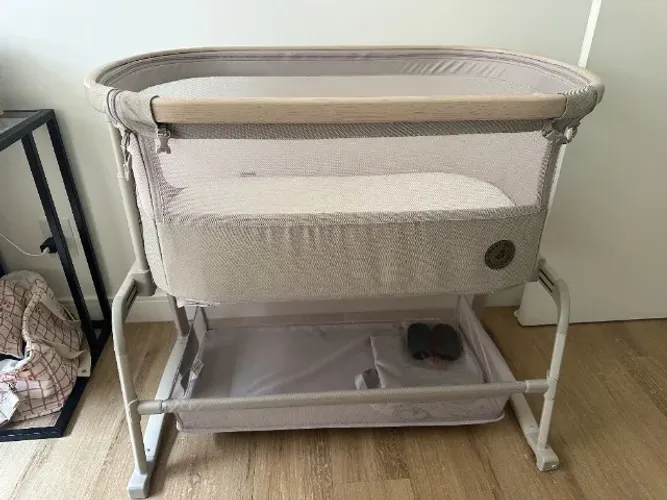 Berço Maxi-Cosi Iora Bege