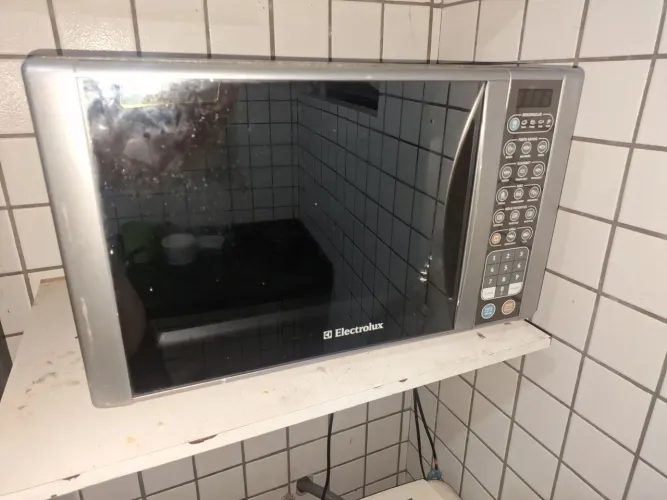 Forno Micro-ondas