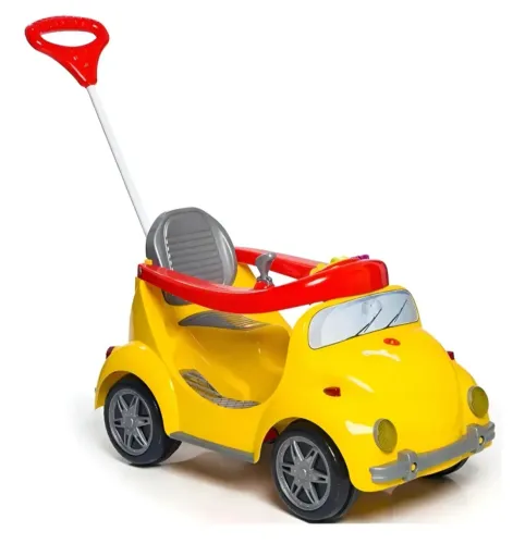Vende se quadriciclo da calesita em formato de Fusca na cor amarela
