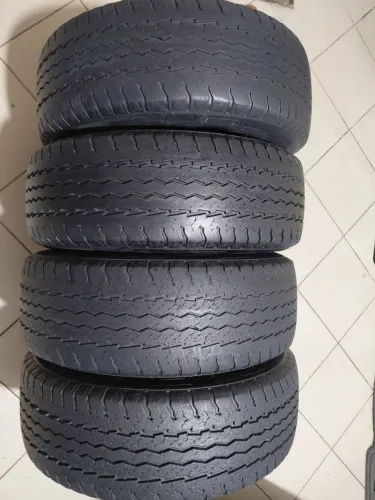 4 pneus 225/65/16 carga 112/110 R Goodyear