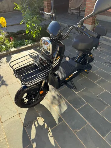 Moto elétrica
