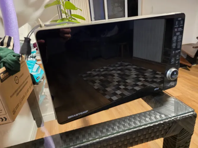 Microondas Brastemp Ative BMJ23A com grill e tecnologia sem prato giratório