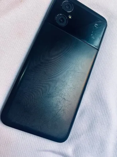 VENDO UM POCO M4 5G