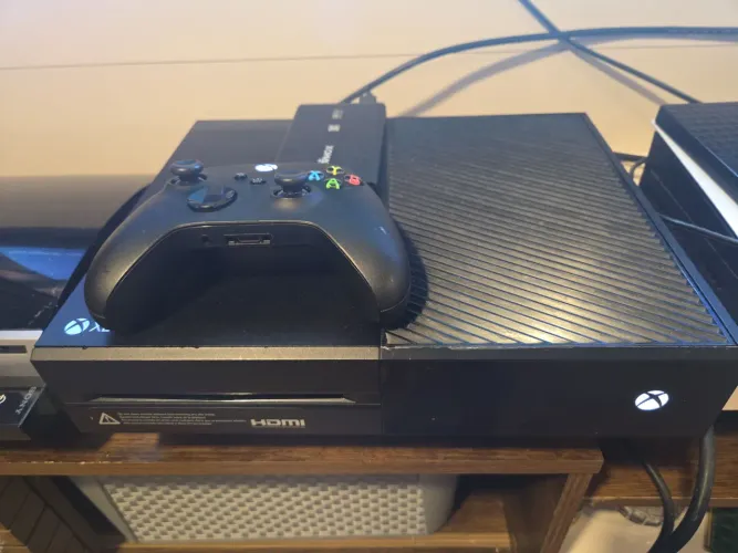 Xbox one fat 1TB