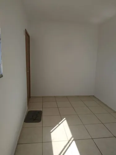 Vendo Apartamento no Condomínio Reino da Escócia