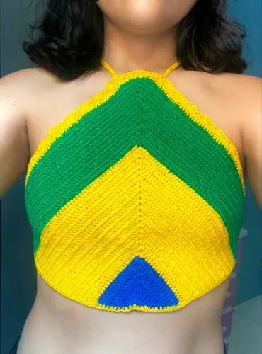 Cropped do Brasil em crochê