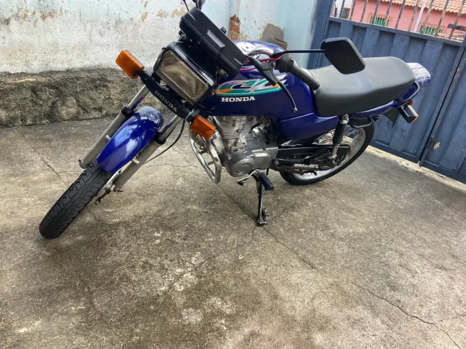 Vende-se cg 125 1997