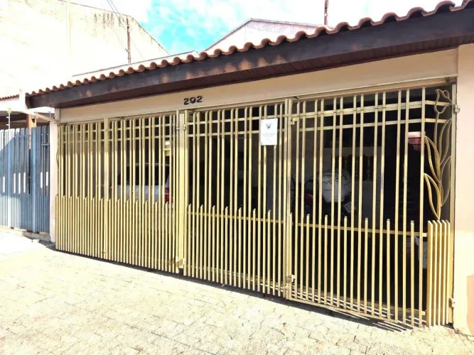 Casa com 3 dormitórios à venda, 164 m² por R$ 425.000,00 - Vila Hortência - Sorocaba/SP