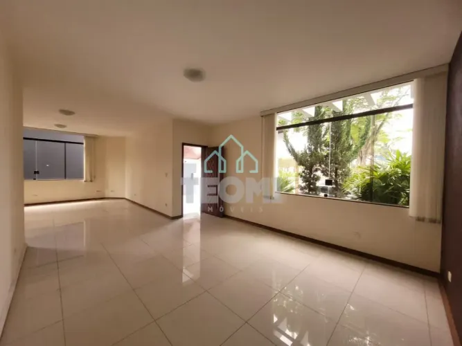 Sobrado com 4 dormitórios à venda, 240 m² por R$ 1.280.000,00 - Independência - Taubaté/SP