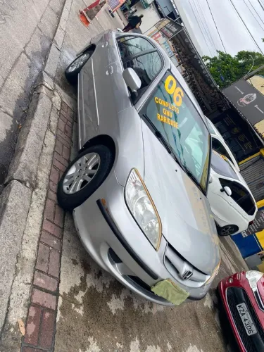 Honda Civic Sedan LX 1.7 16V 115cv Mec. 4P 2006