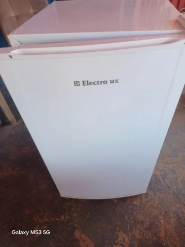 Vendo Frigobar electrolux