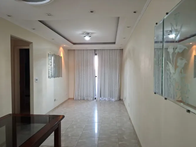 Apartamento semi mobiliado para locação no Tatuapé