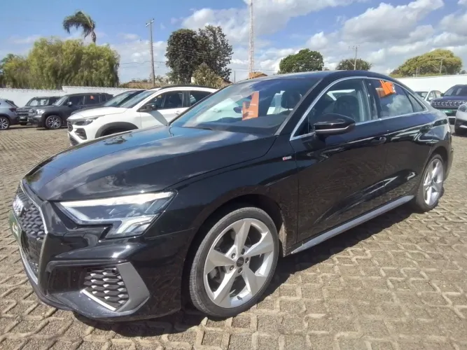 Audi A3 Sedan S-line 2.0 TFSI S-tronic 2024