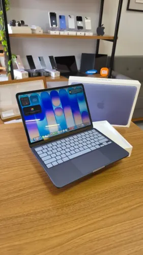 MacBook Neo 13 8GB 256GB - Semi novo, completo, garantia Apple