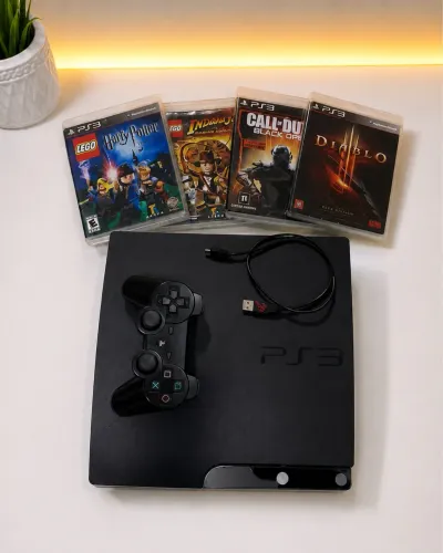Ps3 Slim - 320GB, CECH-25B - Excelente!