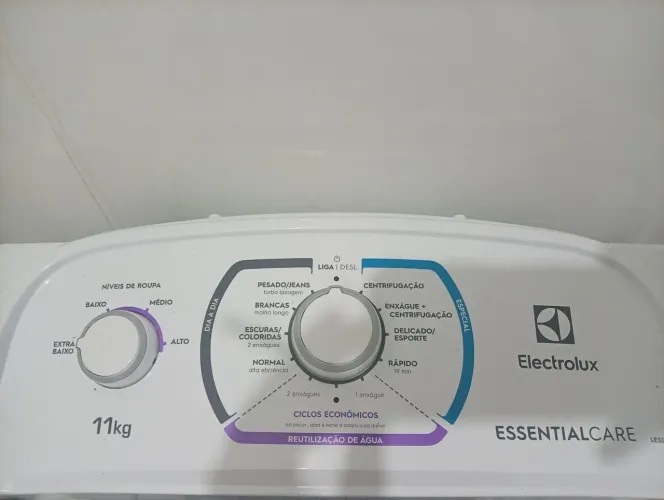 Máquina de lavar roupa Eletrolux essentialcare 11kg