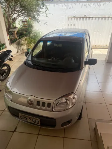 Fiat Uno Vivace/rua 1.0 EVO Fire Flex 8V 5P 2014