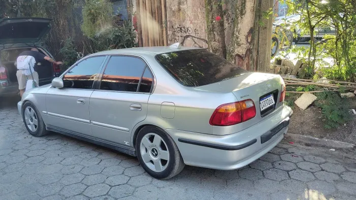 Honda Civic Sedan LX 1.6 16V Mec. 4P 2000