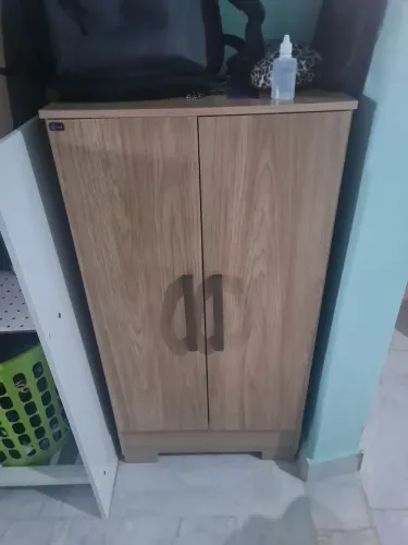 Vendo Armário Multuso em excelente estado.
