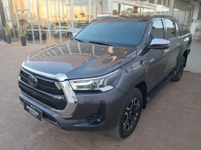 Toyota Hilux CD SRX 4X4 2.8 TDI 16V Diesel Aut. 2023