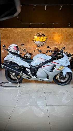 SUZUKI GSX 1300 R HAYABUSA