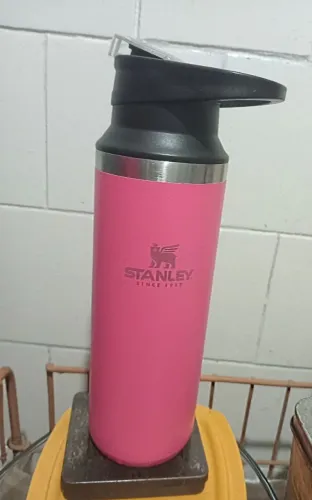 GARRAFA TÉRMICA STANLEY COR-DE-ROSA