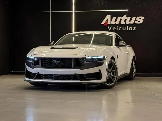 Ford Mustang DARK HORSE 5.0 V8 AUT. 2025