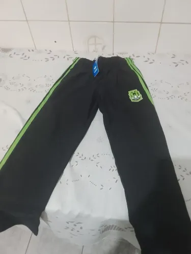 Calça wide leg pants da Adidas JW7729