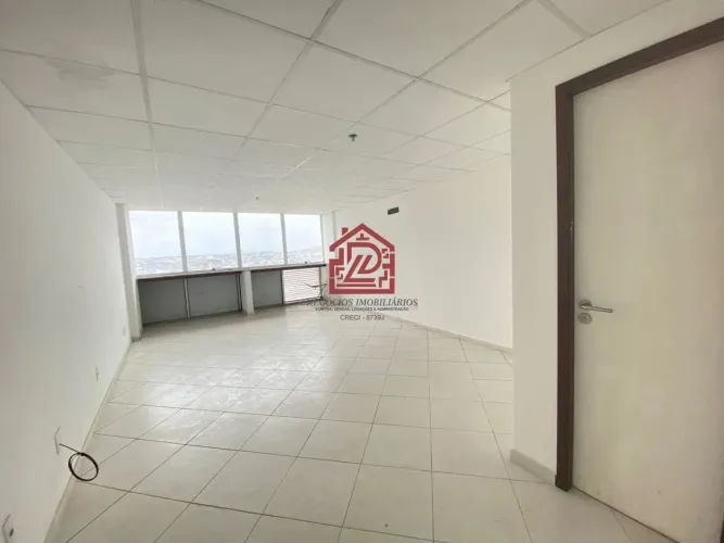 Sala Comercial para Alugar em Imbetiba, Macaé, 29m², 1 Banheiro