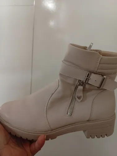 Vendo uma bota