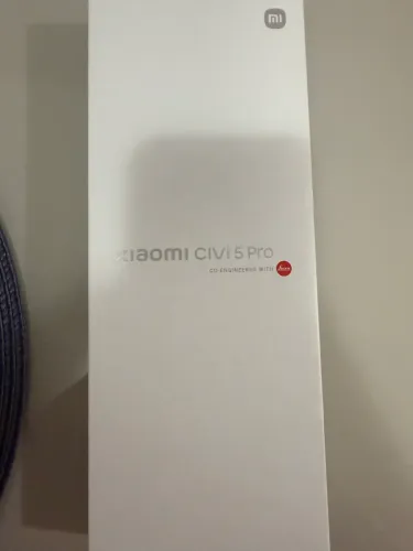 Xiaomi Civi 5 Pro - Chinês/Inglês - NOVO