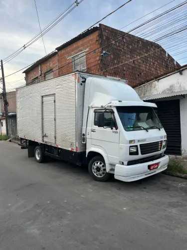 Frete e mudanças *21