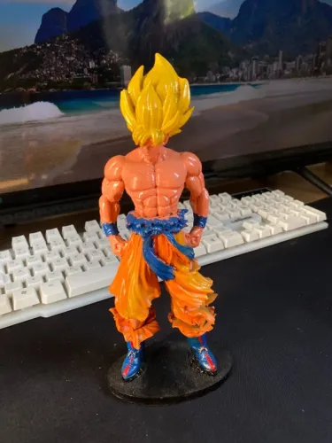 Action Figure Goku